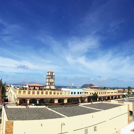 Bhavana Surf House Konukevi Corralejo